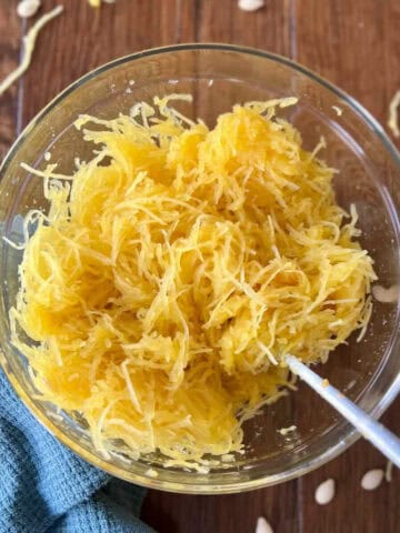 bowl of cooked spaghetti squash