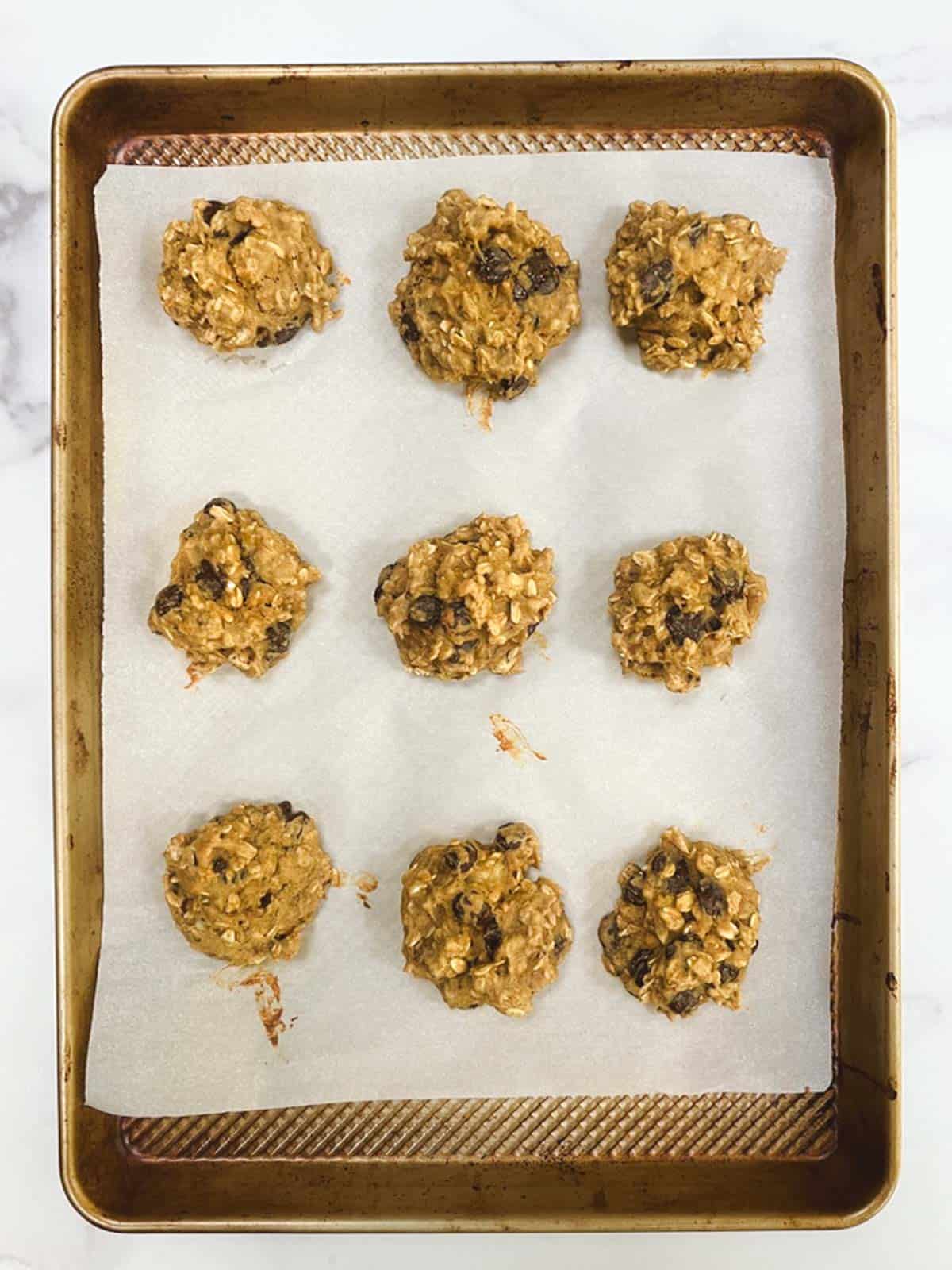 A baking sheet filled with breakfast cookies.
